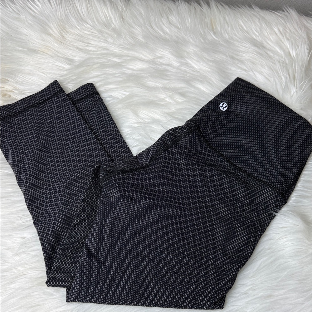 lululemon athletica Women's Black Micro-Textured Joggers